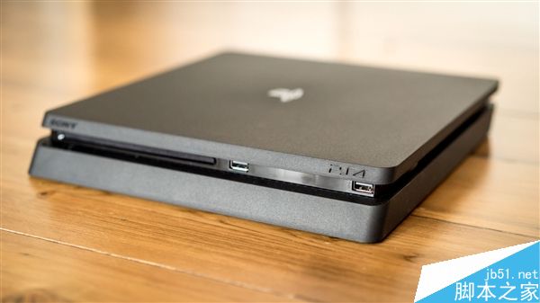 索尼全新PS4 Slim主机图赏解析:体积缩小