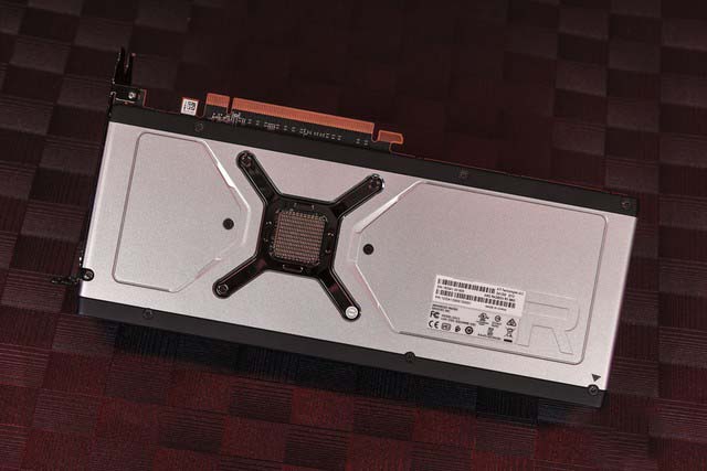 AMD RX 6800/6800 XT显卡怎么样 AMD RX 6800/6800 XT详细评测