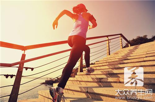 女性原地跑步有助于减肥吗