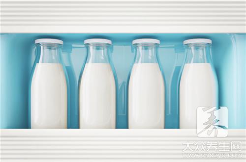 牛奶蛋白不耐受症状
